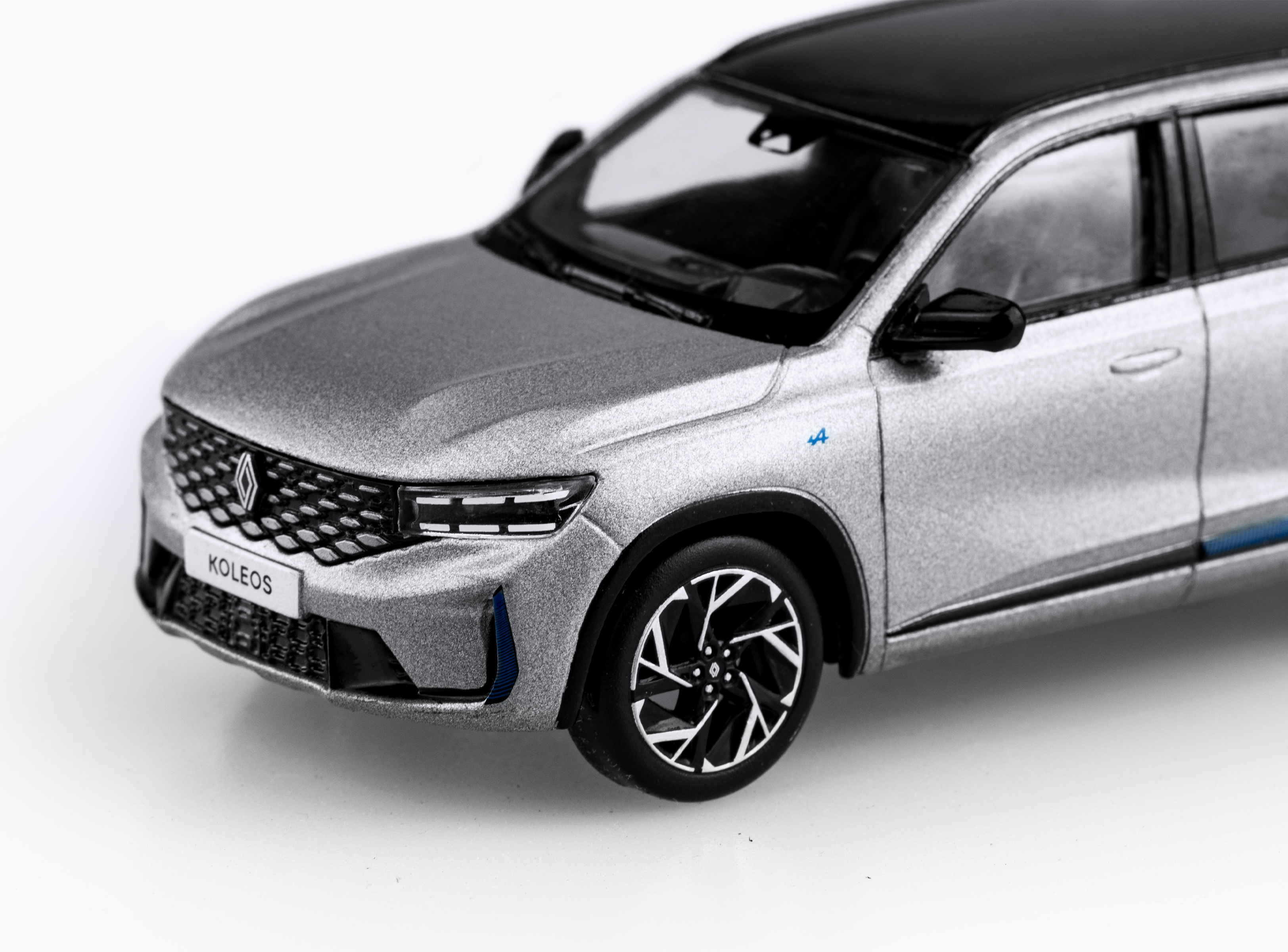 [1:43 Scale] 르노 그랑 콜레오스 알핀 새틴 어반 그레이