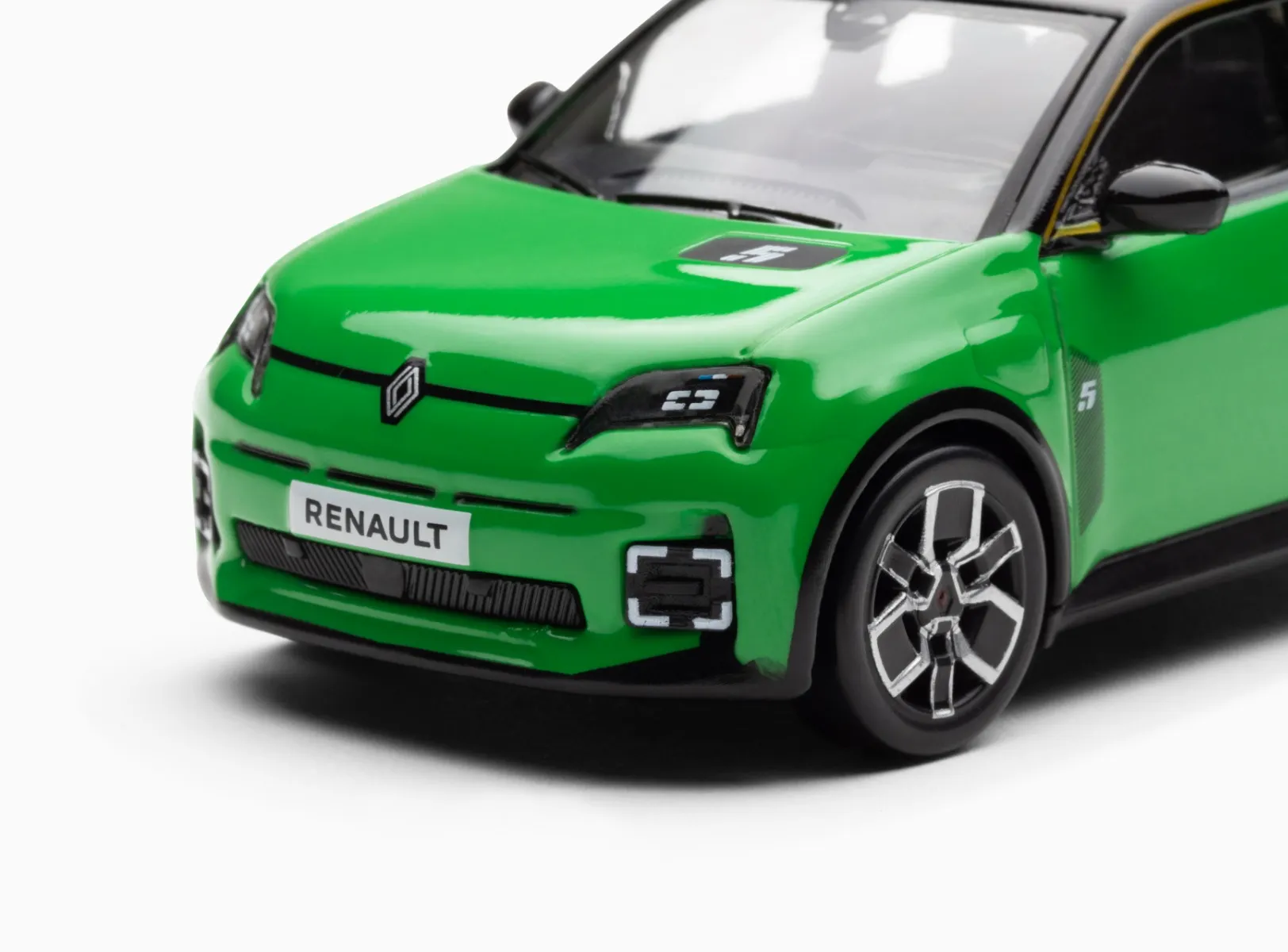 [1:43 Scale] 르노 5 이테크 그린